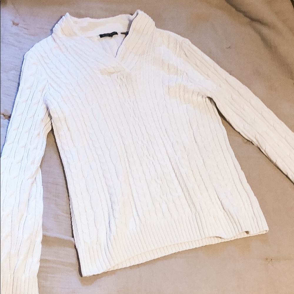 🌟Cable Knit White Sweater